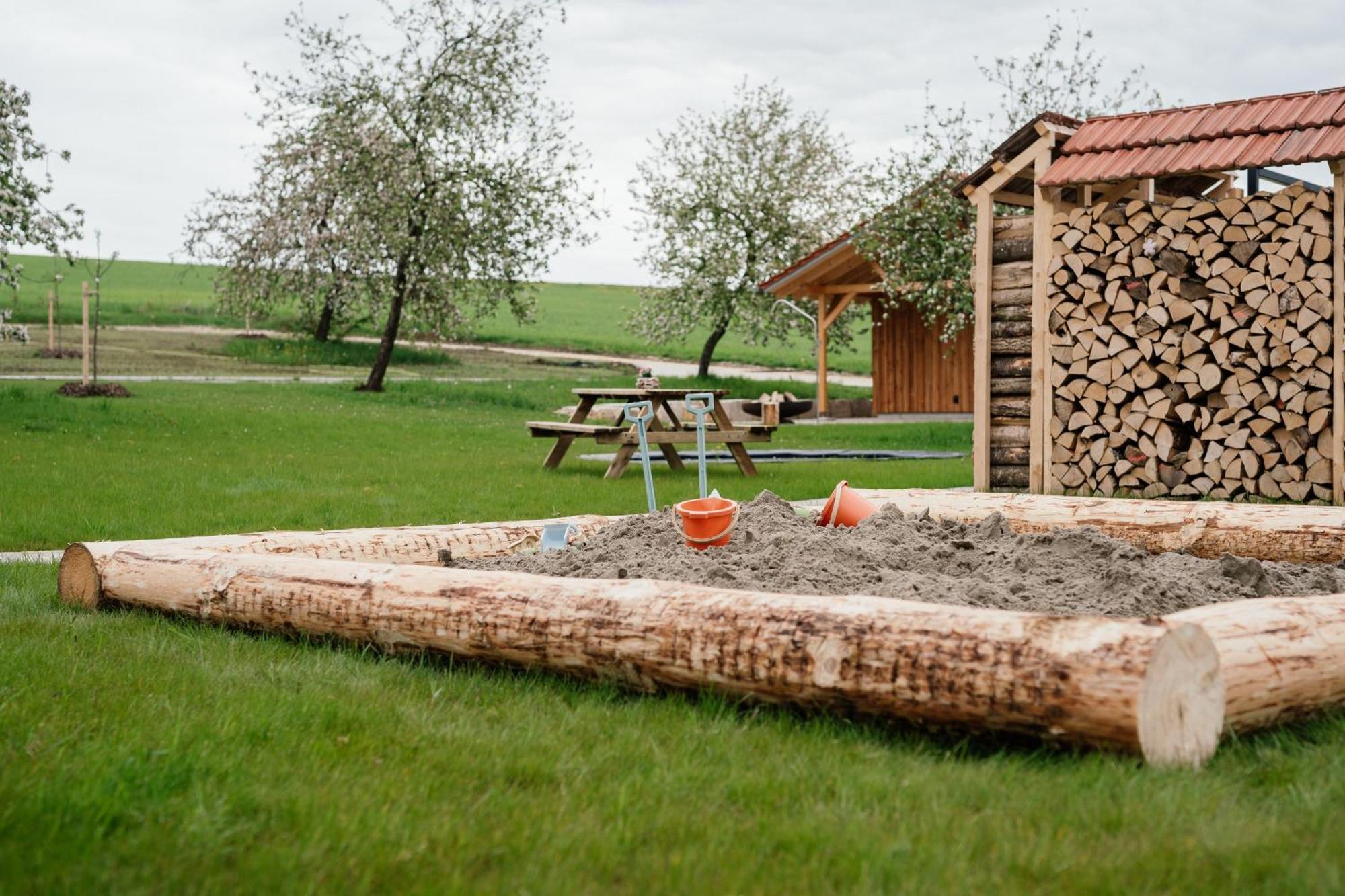 Apartamento Raschbrunnenhof - Oekolandbau & Erholung Haunsheim Exterior foto